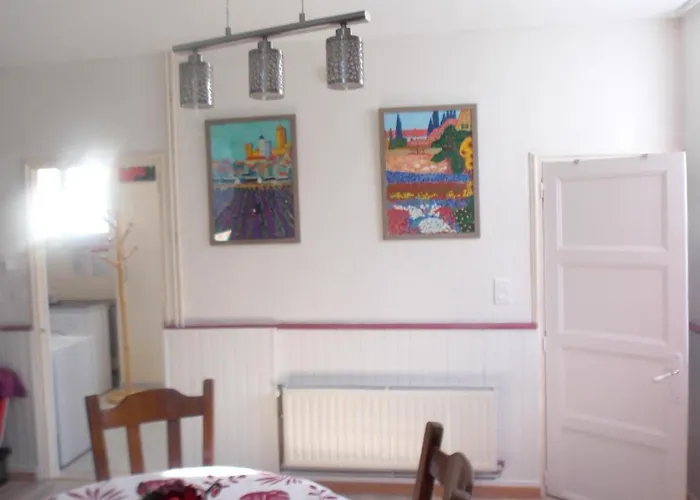 Maison Charmante A Avec Jardin Cloture